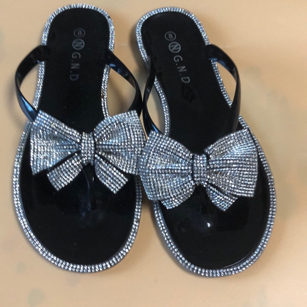 Host Pick! GND Jelly Rhinestone Sandals Sz 8M